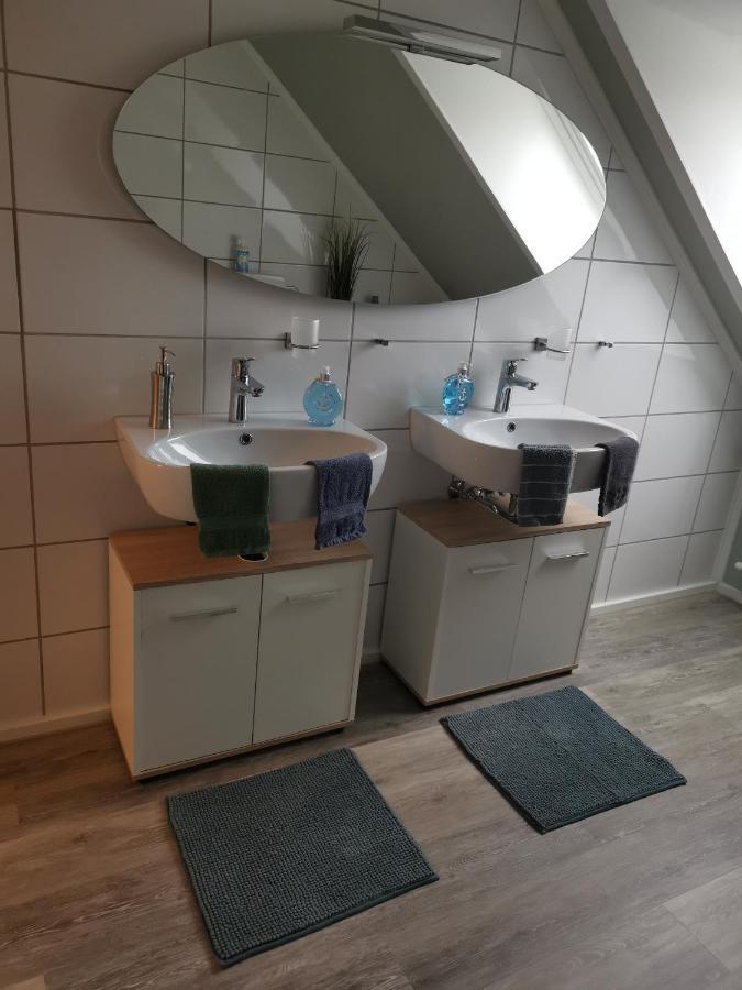 Susan'S Ole Schoolhus Fehmarn Bagian luar foto