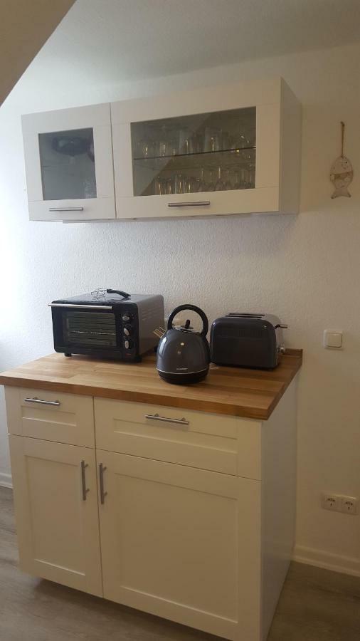 Susan'S Ole Schoolhus Fehmarn Bagian luar foto